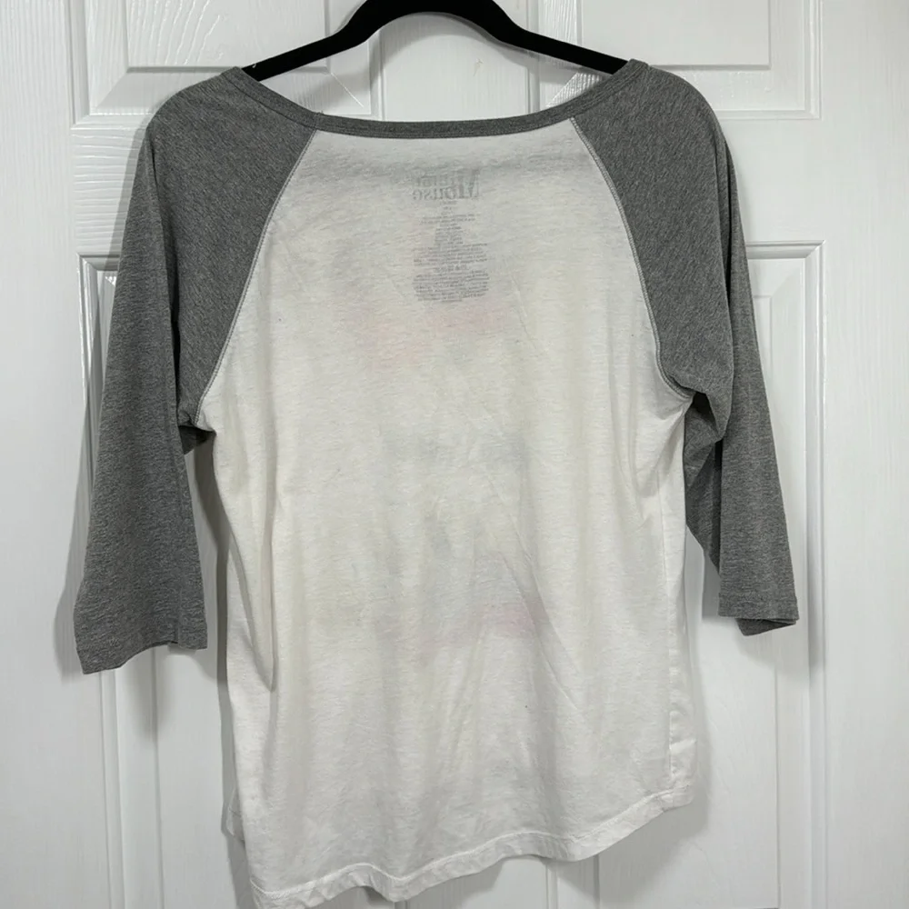 Disney Minnie Mouse 3/4 sleeve raglan shirt Sz L (11/13) (T6)